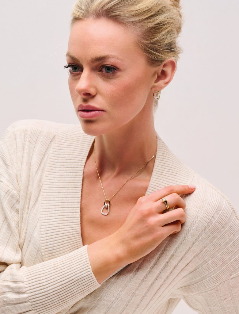 18 kt gouden juwelen Dulci nea met natuurlijke briljant